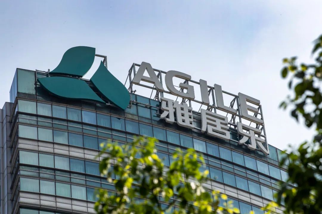 关于深圳佳兆业努力克服困难，做好每一场比赛的信息
